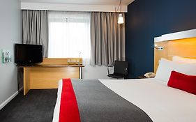 Holiday Inn Express Stevenage By Ihg
